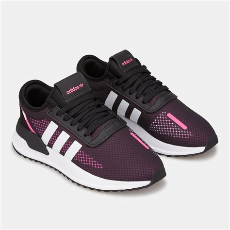 adidas original sandals for women.